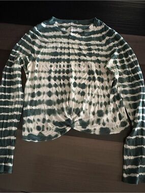 Tie-Dye Long Sleeve Knot Front Top